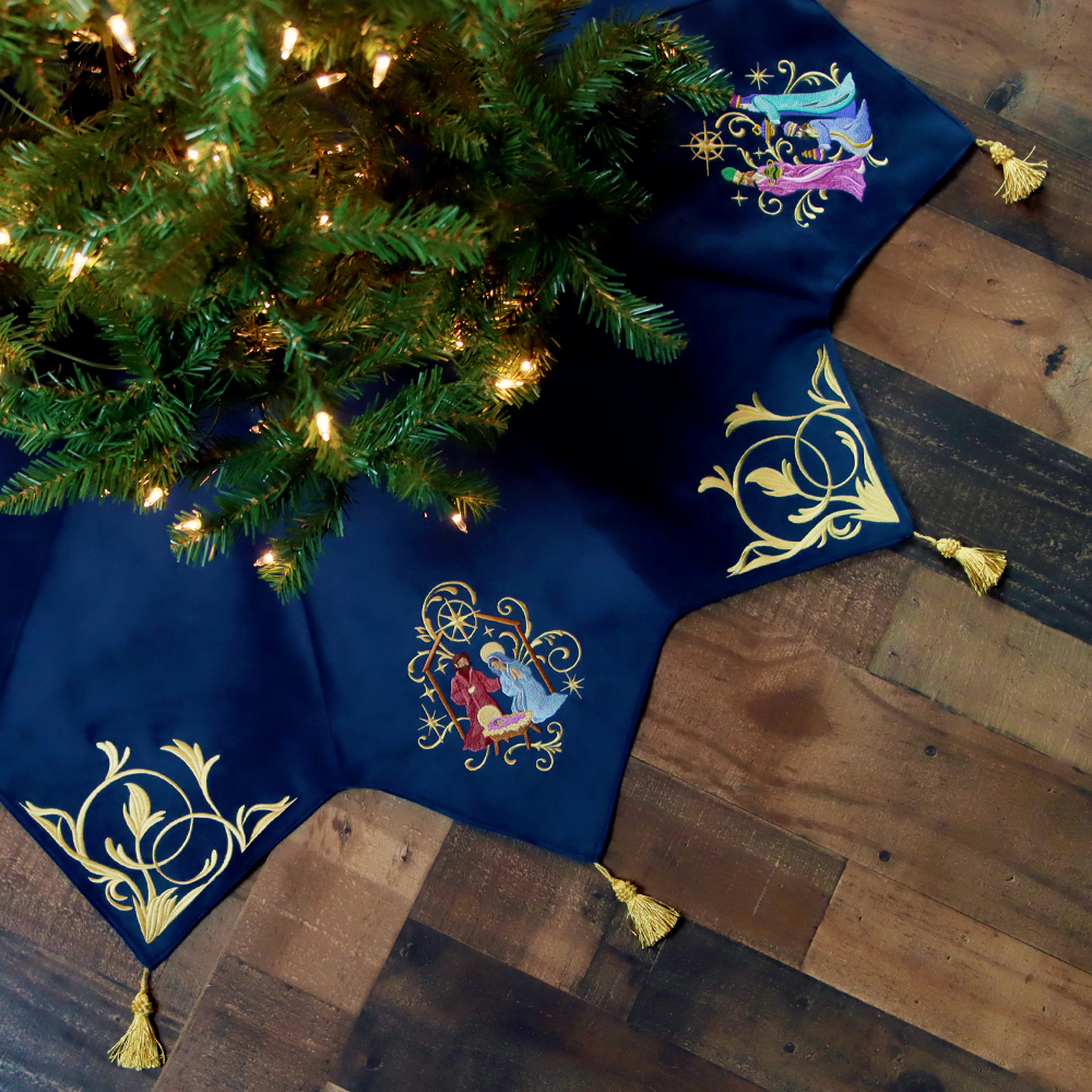 Embroidered Tree Skirt 